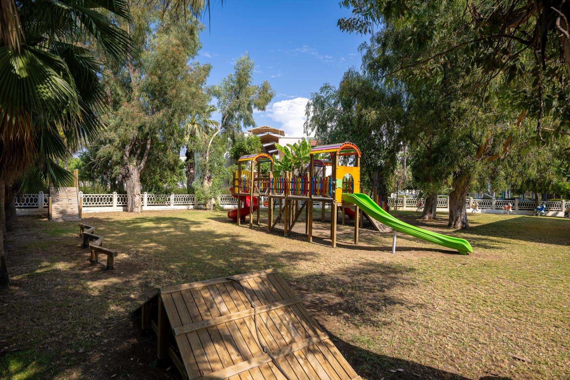 Adora Hotel & Resort Belek Bagian luar foto